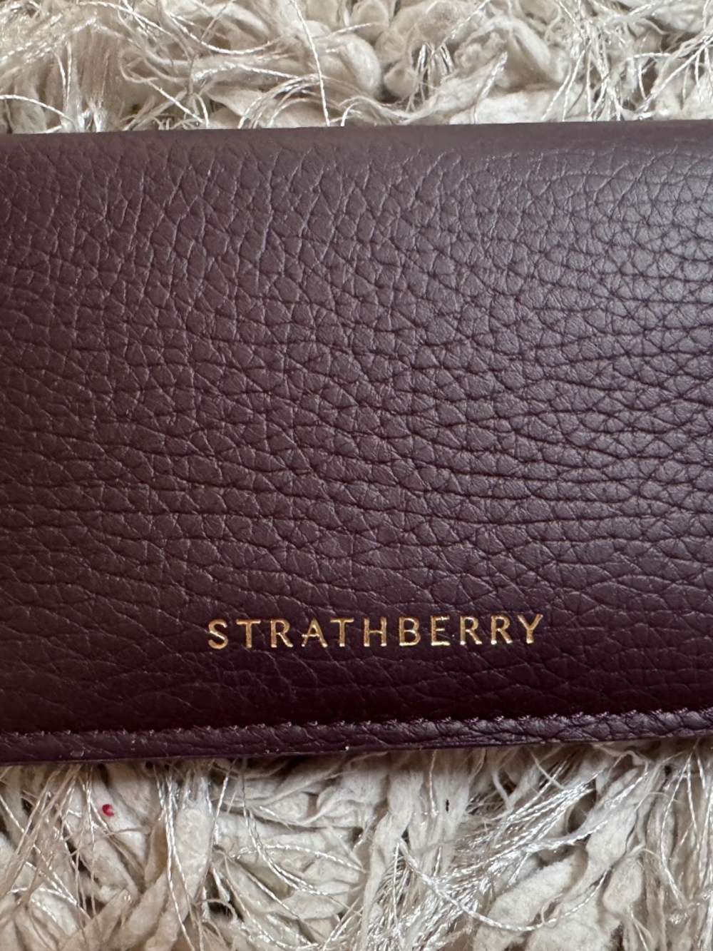 Strathberry BI FOLD CARDHOLDER BURGUNDY/BLUSH ROSE